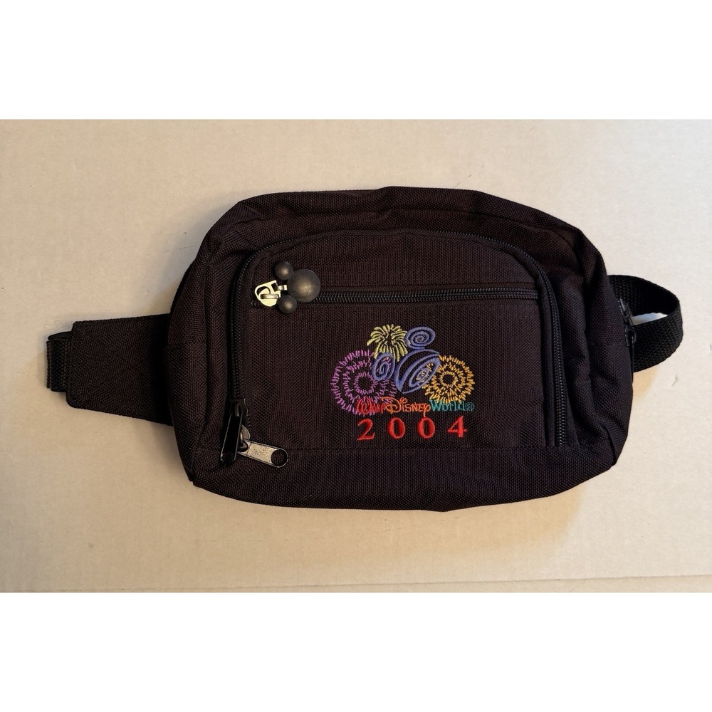 Vintage 2004 Walt Disney World Embroidered Fanny Pack Black Mickey Zipper Mint